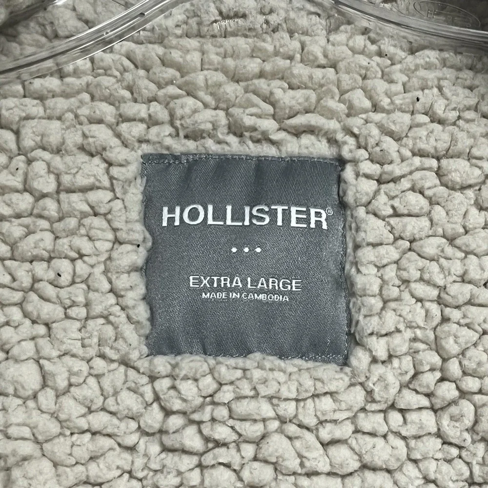 Hollister Jacket Men's XL Sherpa Lined Shacket Black & Cream Plaid Flannel‎